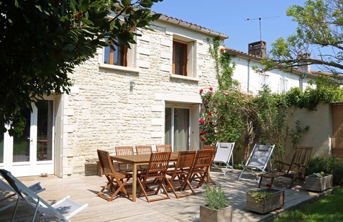 Le Mazeau Maison | Maison en pierre avec jardin pour 8 personnes dans la Venise Verte