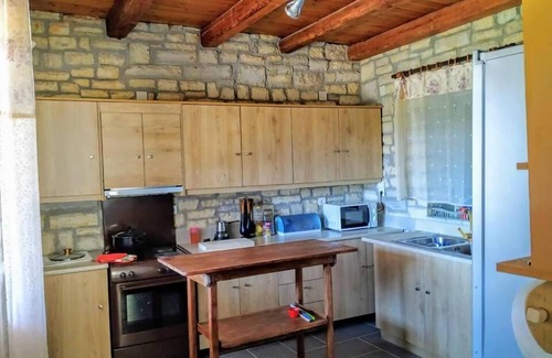 Koumaris Hôtel | Stone Maisonettes