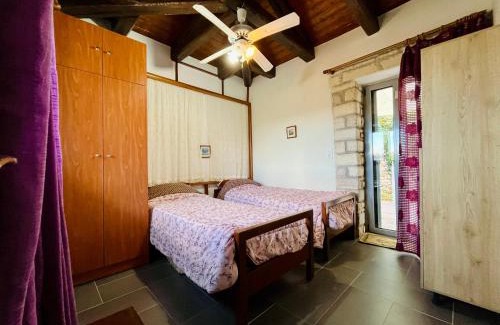 Koumaris Maison | Stone Maisonettes