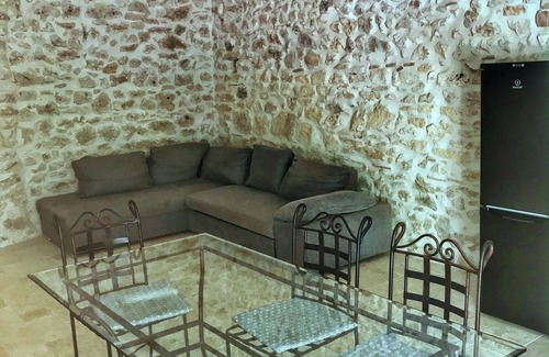 Lussan Maison | Mazet en pierre avec piscine chauffée à 15 minutes d'Uzes