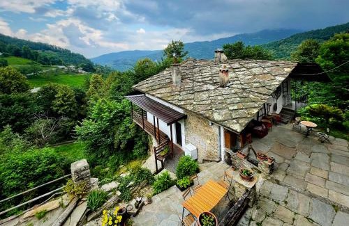 Rora Maison | Stone Oven House