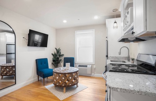 Newburyport Appartement | Stone Suite at Hygge House