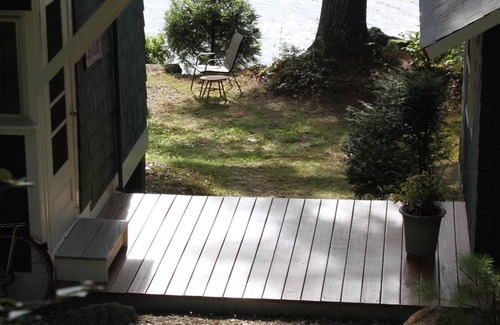 Barnstead Cabine | Retraite Influencé japonaise sur Lakefront