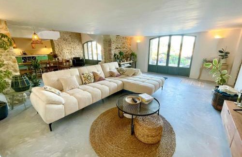 Tresques Maison | Stone Villa With Pool Between Uzès And Avignon