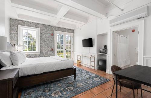 Santa Rosa Appartement | Stonehouse Inn, Santa Rosa - Private King Suite # 3