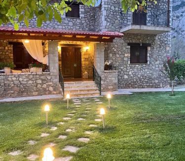 Kalavrita Chalet De Ski | StoneNest Kalavryta -Luxury Stone Villa
