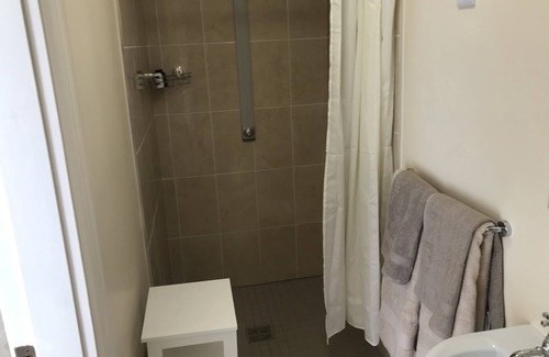 Terryglass Maison | Stonepark Lodge avec deux chambres en suite avec salon et cuisine