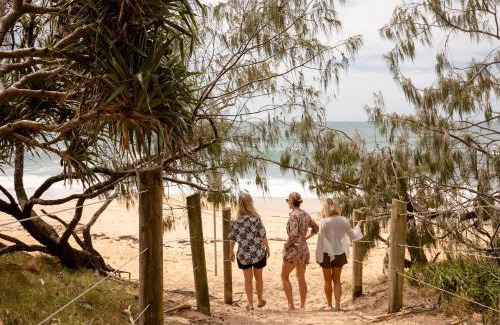 Shelly Beach Maison | Stones Throw To Shelly Beach, Pet Friendly!