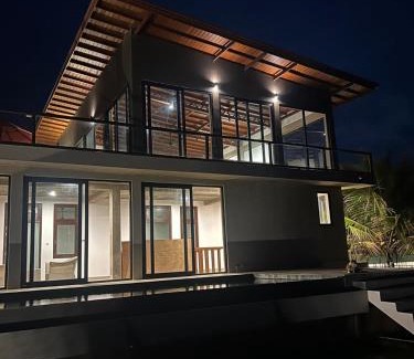 Uswetakeiyawa Hôtel | Stonewater Beach Villa, Negombo