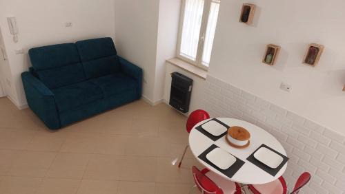 Naples Maison | Stop and Fly