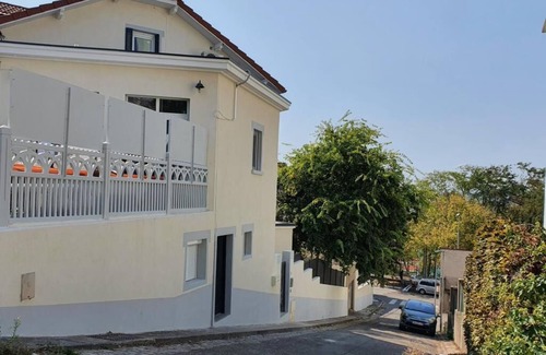 Saint-Fons Appartement | Stop Chez M Select Street! Qualité Confort Simplicité!