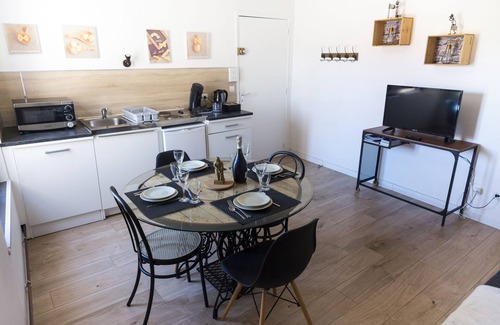 Epernay Appartement | ESCALE À ÉPERNAY APPARTEMENT 1/4 PERSONNES AUX BORDS DE MARNE