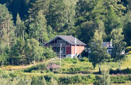 Atra Maison | Stor hytte med 4 soverom og panoramautsikt over Tinnsjøen ved Rjukan og Gaustatoppen