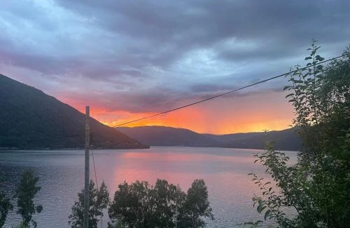 Atra Maison | Stor hytte med 4 soverom og panoramautsikt over Tinnsjøen ved Rjukan og Gaustatoppen
