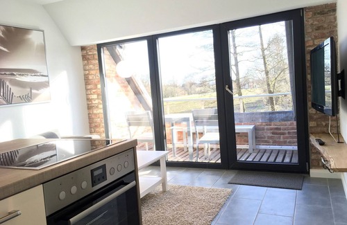 Huede Appartement | Storchennest 1 - Eine Schöne Wohnung mit Balkon