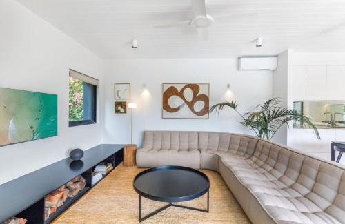 Bangalow Maison | Storm Cabin