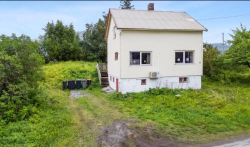 Kjøpsvik Appartement | Stortindveien6 with 3 bedrooms