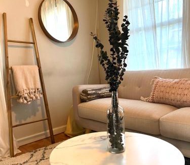 Saugerties Maison | Storybook House