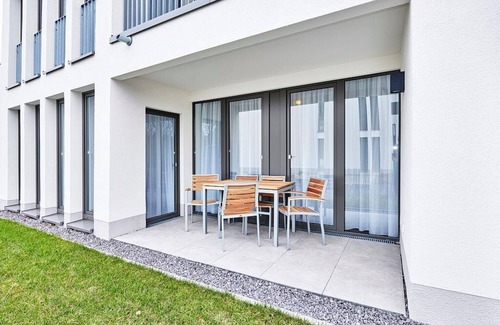 Bensersiel Appartement | Strandnahes, Modernes Apartment mit Terrasse Inkl. Schwimmbad- & Saunanutzung