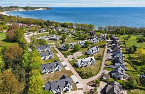 Lobbe Appartement | strandnahe FeWo mit Terrasse, gratis Nutzung vom AHOI Erlebnisbad und Sauna in Sellin - Rex Rugia FeWo 11-2