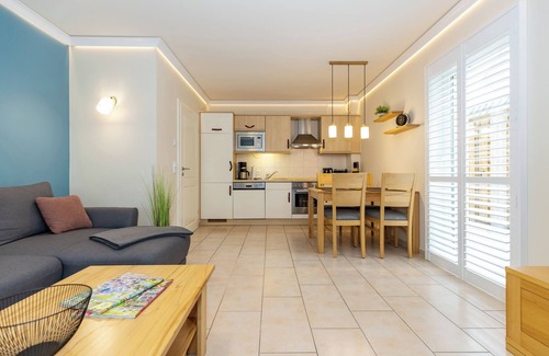 Alt Gaarz Appartement | Strandnahe und Moderne 3-zimmer-fewo für bis zu 4 Person