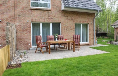 Neuhaus Maison | Strandvilla mit 2 Terrassen und Grundstück in Strandnaher Lage