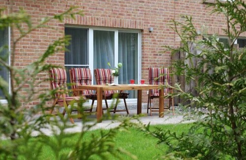 Neuhaus Maison | Strandvilla mit Garten und Terrasse in Strandnaher Lage
