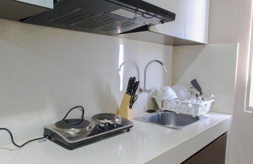 Pinang Appartement | Strategic and Comfy 2BR Apartment Springwood Residence