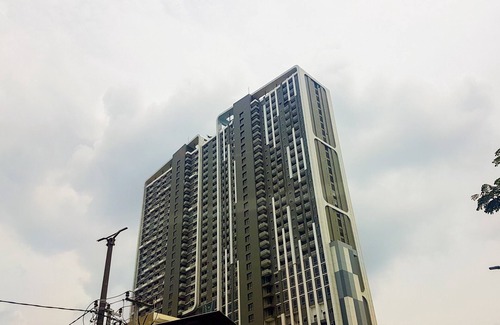 Pinang Appartement | Strategic and Comfy 2BR Apartment Springwood Residence