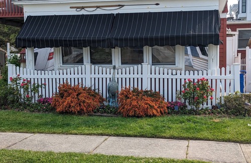Strathmere Maison | Strathmere Beach Block Rental! Pet Friendly! Contact owner for details on pets