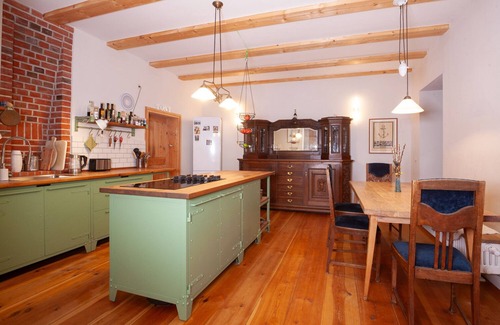 Strausberg Appartement | Straushaus - Wellness hideaway directly on Straussee with sauna, pedal boat & fireplace