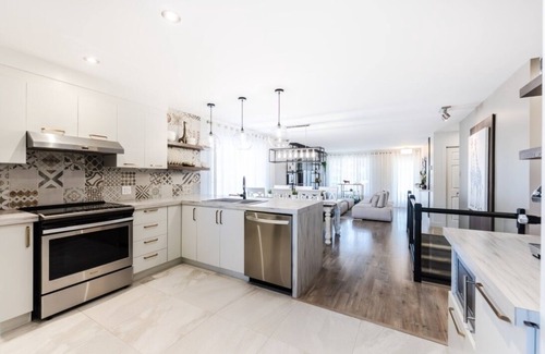 Drummondville Appartement | Appartement épuré avec 2 stationnements gratuits.