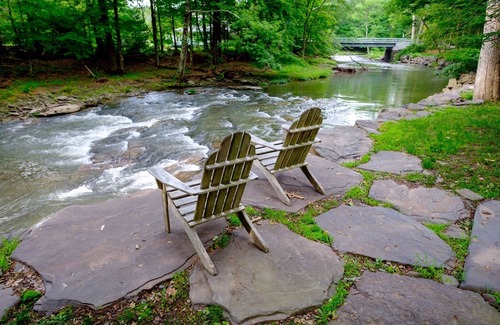 Woodstock Cottage | Streamside Cottage distance de marche de la ville de Woodstock