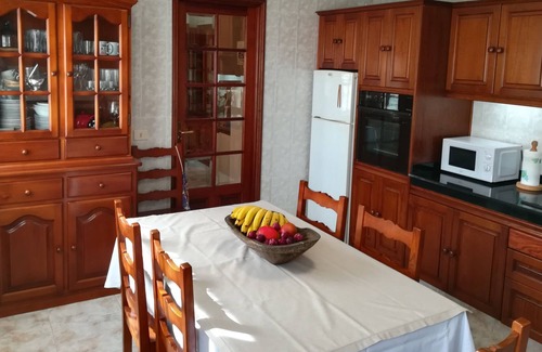 Puntallana Villa | Strelitzia House: villa avec piscine, spa, barbecue, jardins et vues incroyables