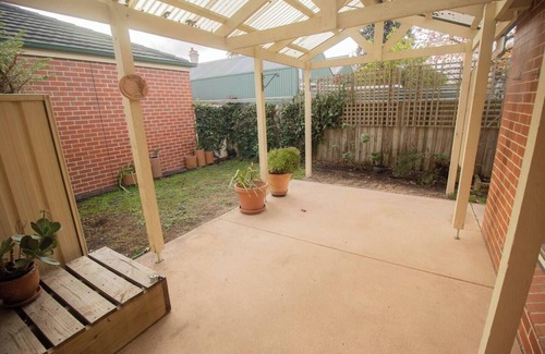 Ballarat East Maison | Stress-free stay: secure garage parking on site, fast Wi-Fi and fully equipped kitchen. Walk everywhere: just 2-minutes to cafes, IGA supermarket, chemist and public transport—no car needed! Book to enjoy heritage charm steps from city conv