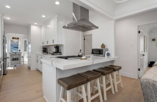 Belmont Shore Maison | Stroll To The Ocean and 2nd Street in Belmont Shores