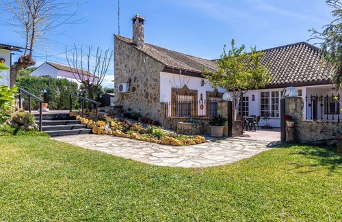 Villanueva del Rio y Minas Maison | Stunning private villa for 6 people with A/C, private pool, WIFI, TV and patio