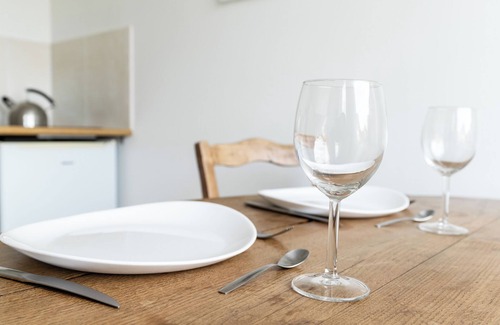 Saint-Sebastien-sur-Loire Maison | Studio 'La Fontaine' avec terrasse privée et Wi-Fi