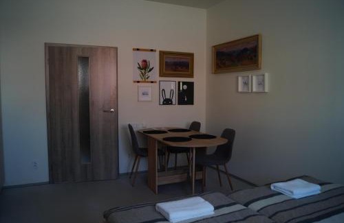 Luzice Appartement | Studia Lužičan