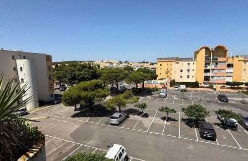 Gruissan Appartement | Studio à Gruissan avec terrasse et parking, 3 pers. - FR-1-784-42