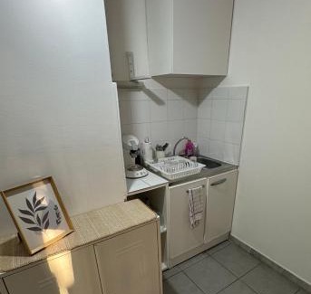 14th Arrondissement Appartement | Studio à Marseille avec Terrasse