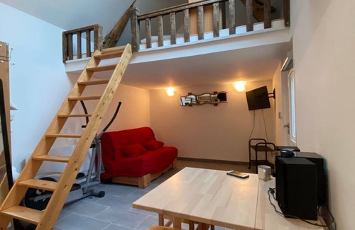 Isdes Appartement | Studio Équipé, Dans un Charmant Village Solognot en Lamotte Beuvron et Souvigny