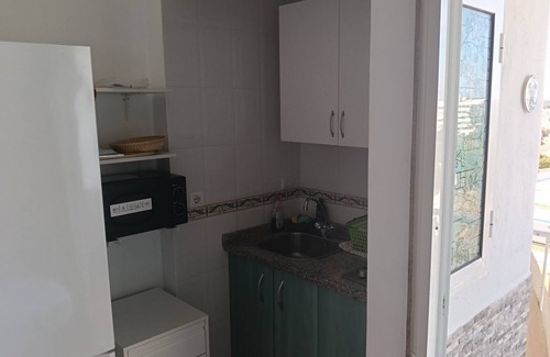 Sector M - Malvasia Appartement | Studio '100m from the Beach' with Shared Pool, Private Terrace and Wi-Fi