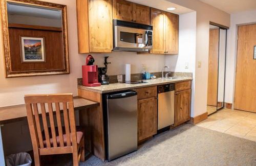 Crested Butte Maison | Studio 107 at Perfect Location w Pool & Hot Tub