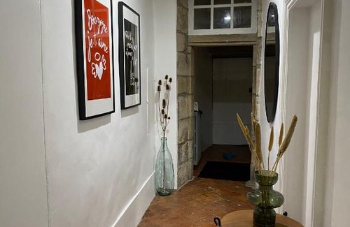 Autun Appartement | Studio 2 pers ou Appartement 4-7 pers Quartier Cathédrale