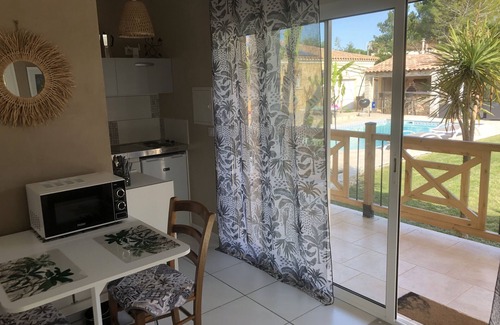 Saussines Appartement | Studio 20m2 à 30 minutes des plages
