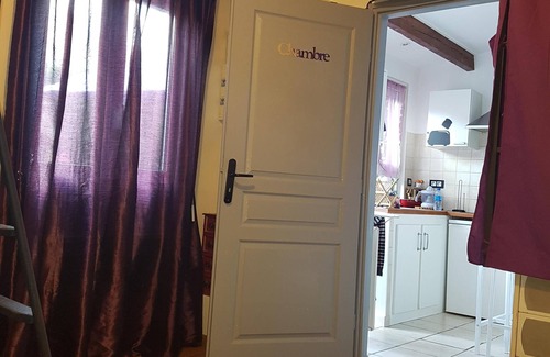 Saint-Michel-sur-Orge Appartement | STUDIO 23 m2 avec jardin privatif tout équipé