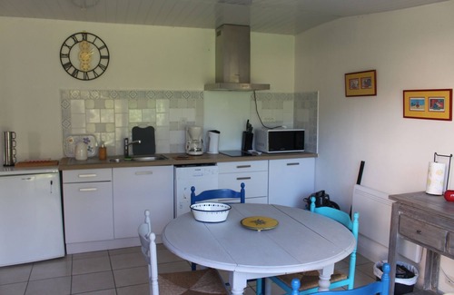 Meursac Appartement | Studio 26m2 jardin privatif 100m2 centre village