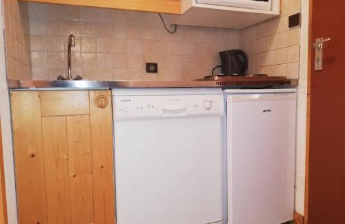Les Avanchers-Valmorel Appartement | Studio 3 pers, pieds des pistes et ESF, proche commerces - FR-1-356-345