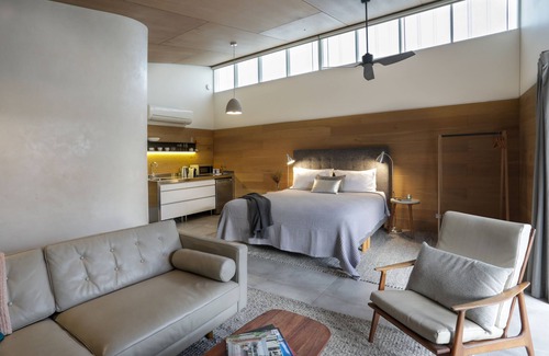 Hillvue Maison | Studio 367